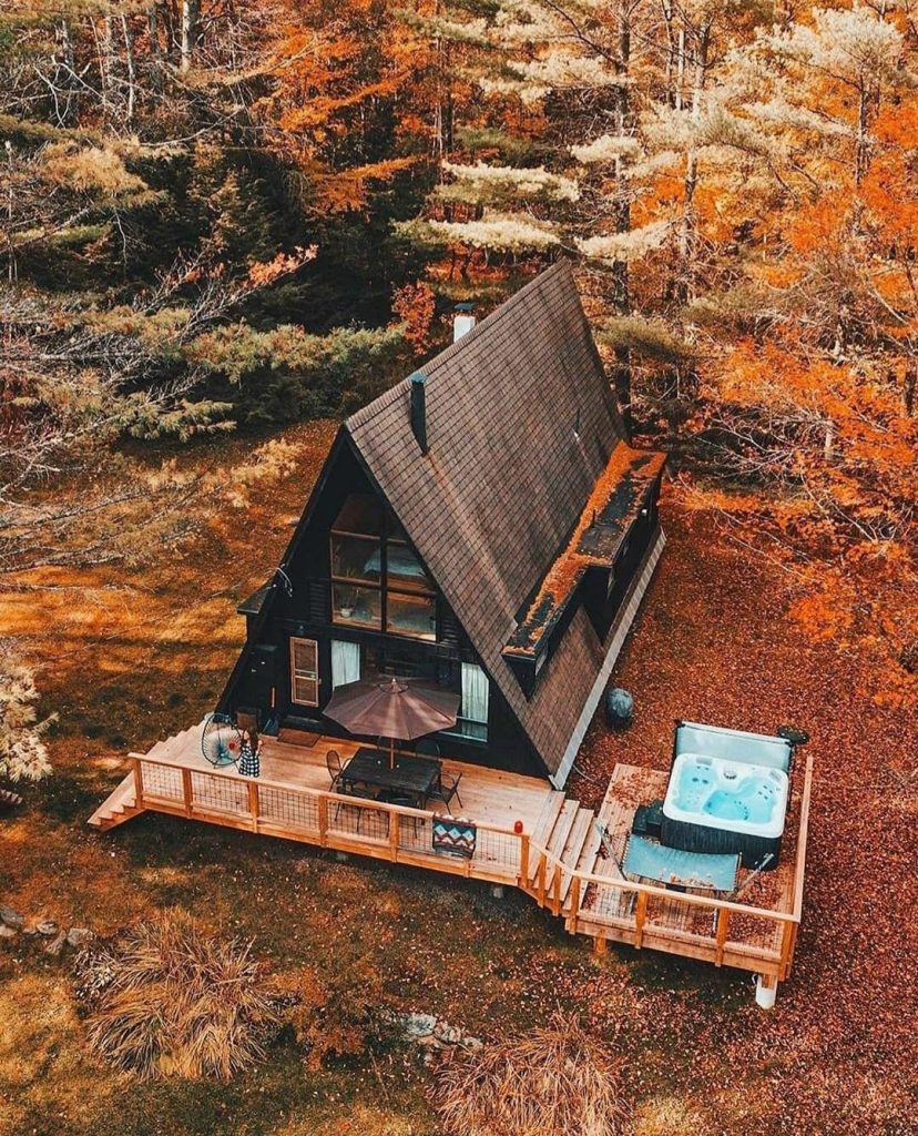 Minimalist Tasarımın İhtişamı: Modern Bungalow Evlerin Estetiği